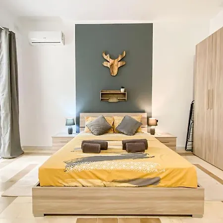 Crystal Waters 2 - Sliema Strand, Апартаменты