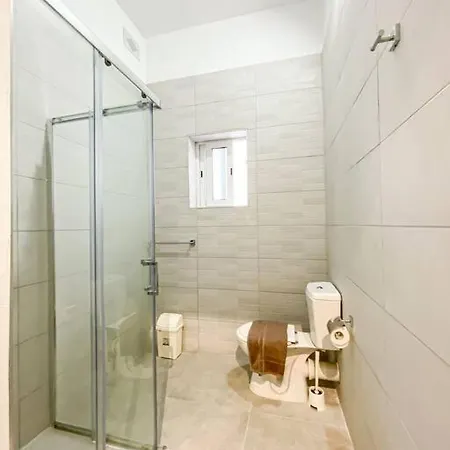 Апартаменты Crystal Waters 2 - Sliema Strand, Gzira