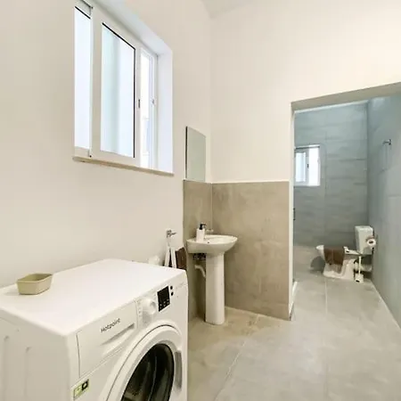 Crystal Waters 2 - Sliema Strand, Apartman *